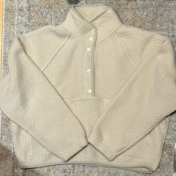 Aritzia Tops - aritzia sunday best fleece half button up pullover